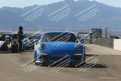 media/Dec-03-2023-Speed Ventures (Sun) [[63e011f1de]]/1-Pre Grid-Track Entry/